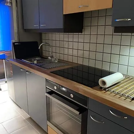 Zeezicht 8 Hoog Apartment *