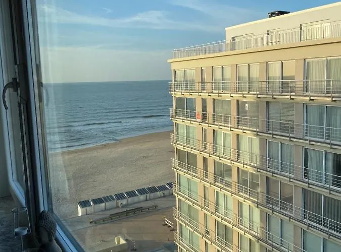 Zeezicht 8 Hoog Апартаменти *