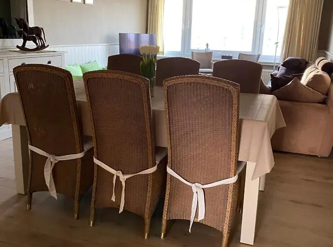 Zeezicht 8 Hoog Апартаменти *